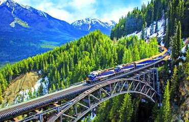 Rocky-Mountaineer